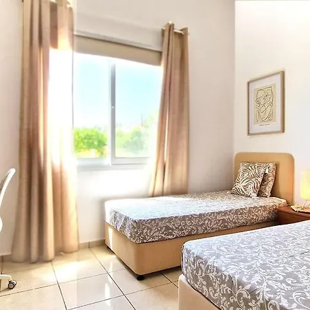 Family Friendly Private With Pool In Quite Area Villa Peyia